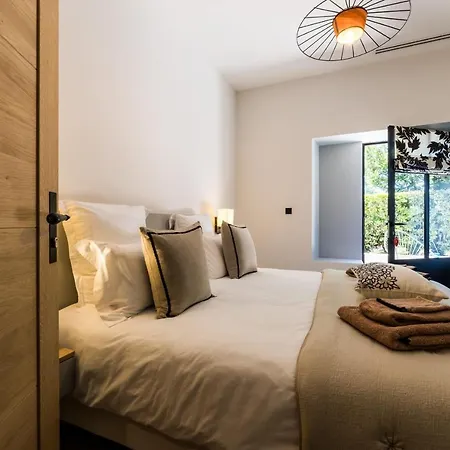 Etxe Batua - Keyweek Renovated Basque With Heated Pool בית נופש
